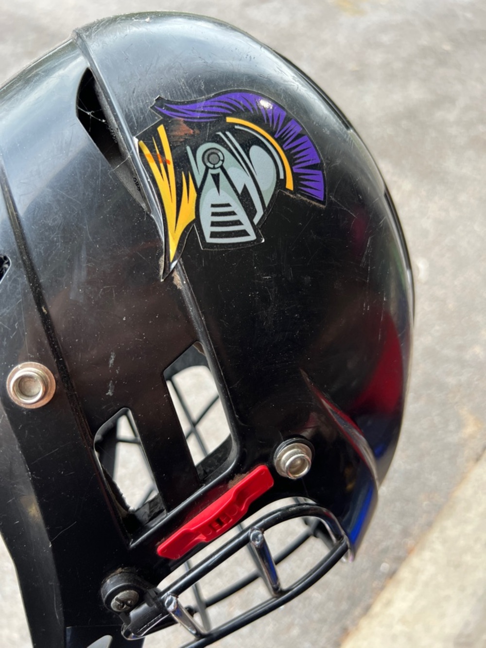 Cascade helmet - Picture 4 of 4